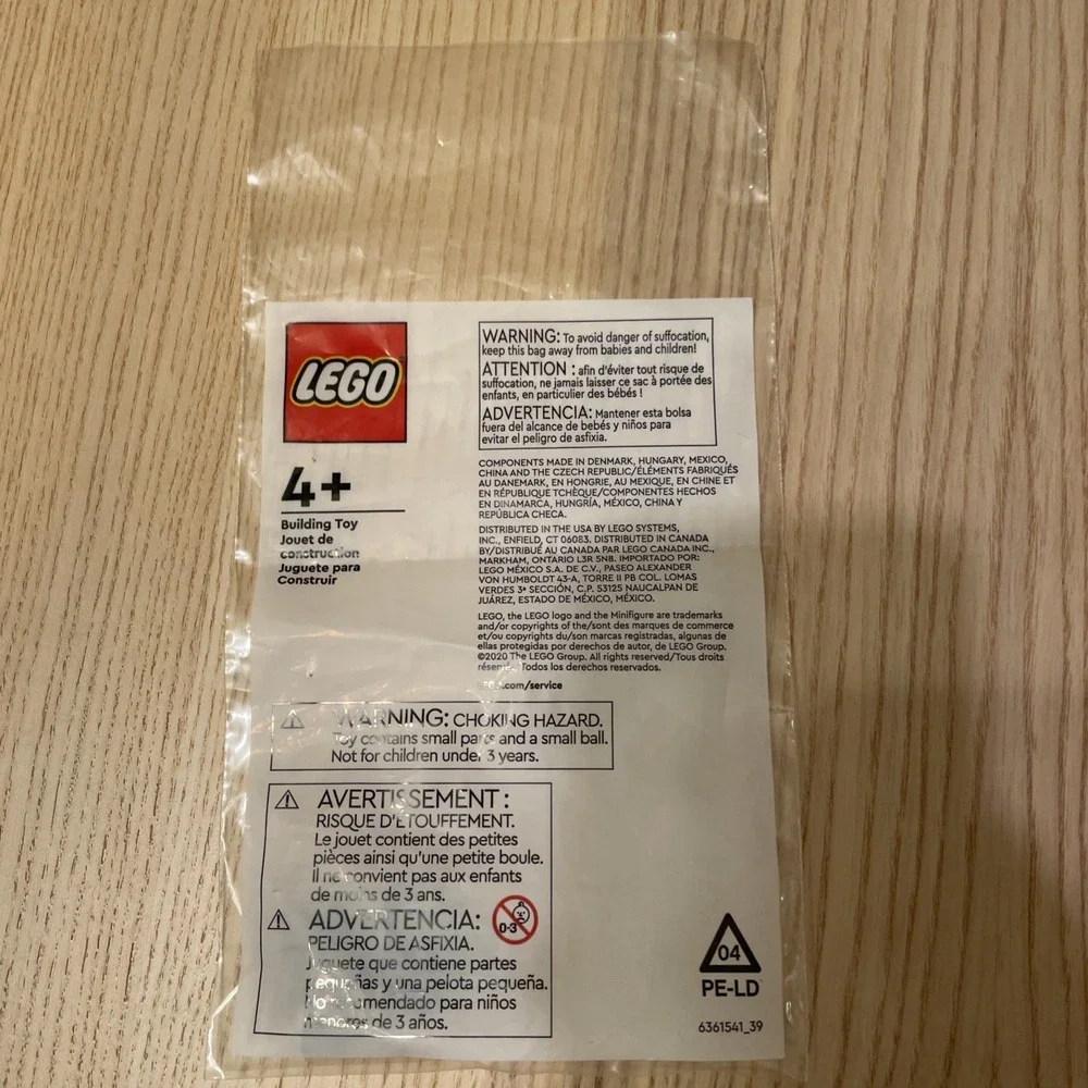 LEGO building toy‎ set packaged in a clear plastic bag